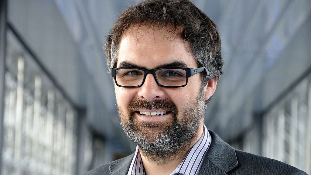 Radio du service public - mettre le service au premier plan