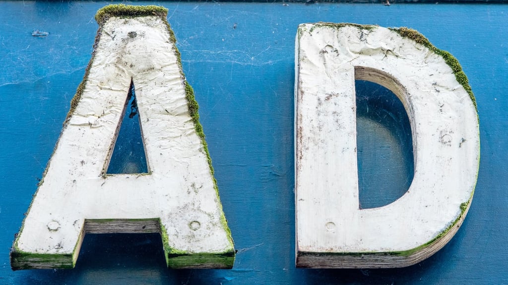 sign 'ad'