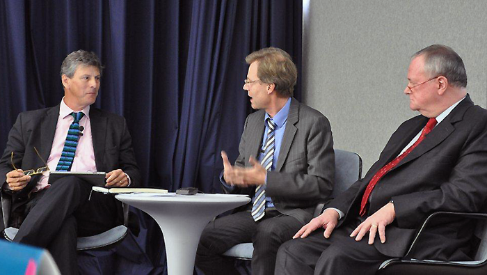 PSM governance: management's "key role"