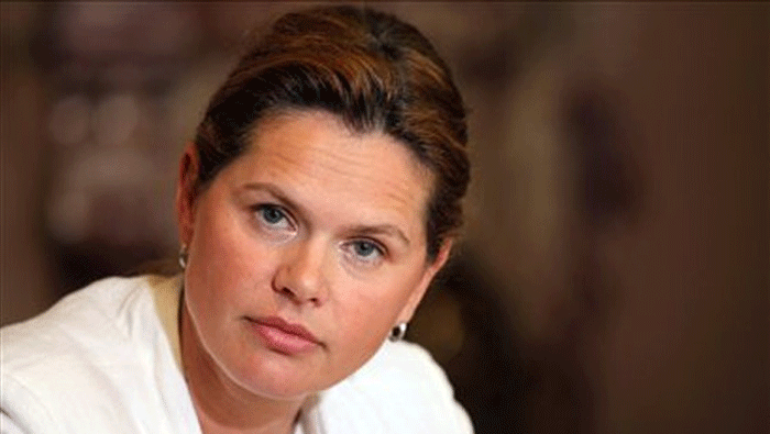 Slovenian lawmakers reverse licence fee cut